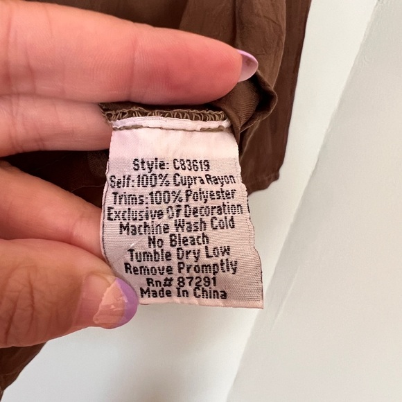 Johnny Was Embroidered Tunic Blouse Olive‎ Green Multicolor Floral Birds Size S - Picture 4 of 6